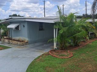 44 Paradise Lake Dr, Lake Placid, FL 33852