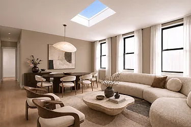 72 Nassau Street, #4