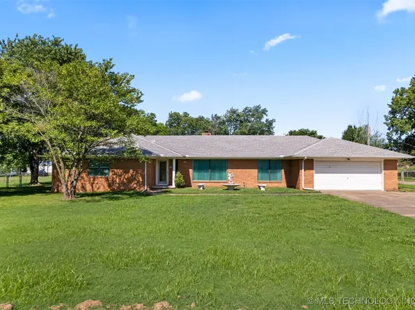 1060 N 153rd East Ave, Tulsa, OK 74116