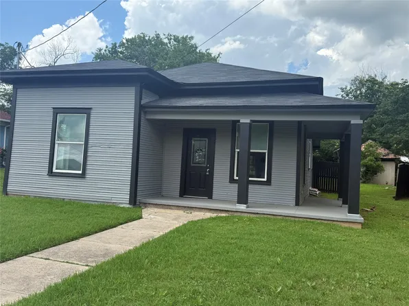 113 Throckmorton St, Weatherford, TX 76086