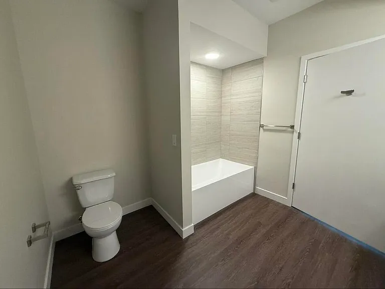2645 Burton Rd — Photo 23