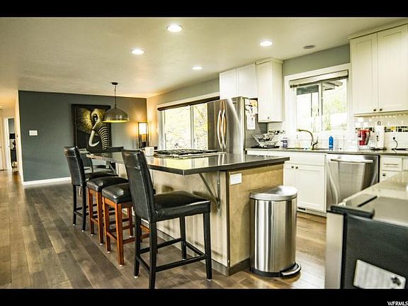 4th image of 4471 S Park Hill Dr