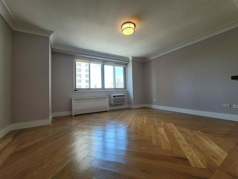 1st image of 70 W 93rd St APT 12A