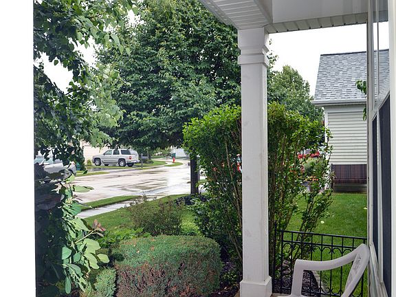 3rd image of 13219 Cedar Crest Ln