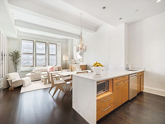 2nd image of 263 9th Ave APT 7A