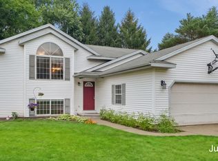 5559 Estate Rd, Allendale, MI 49401