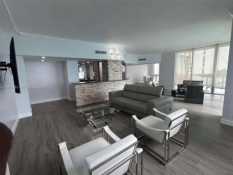 4001 S Ocean Dr #11 — Photo 5