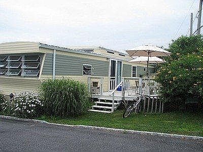 Oversized private lot