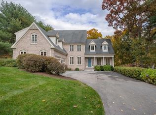 4 Riverbend Rd, Hopkinton, MA 01748