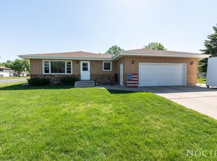 1731 Houston Dr, Bismarck, ND 58504