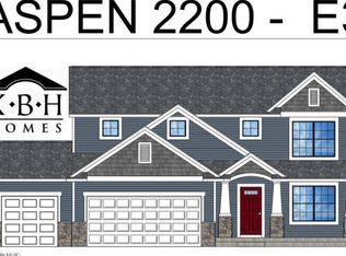 6809 Madrone Dr NE, Rockford, MI 49341