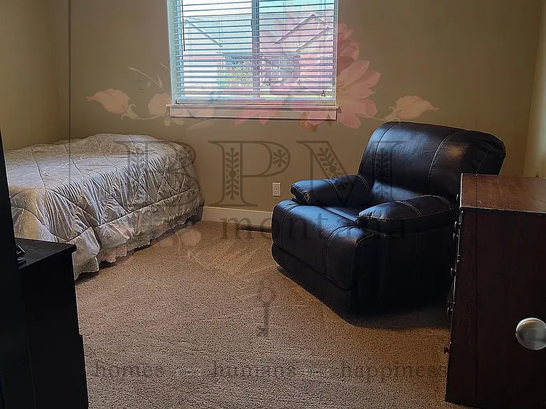 1605 Drummond Blvd — Photo 17