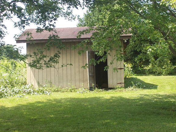3rd image of 1163 State Route 207