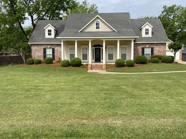 5814 Caspiana Ln, Bossier City, LA 71112