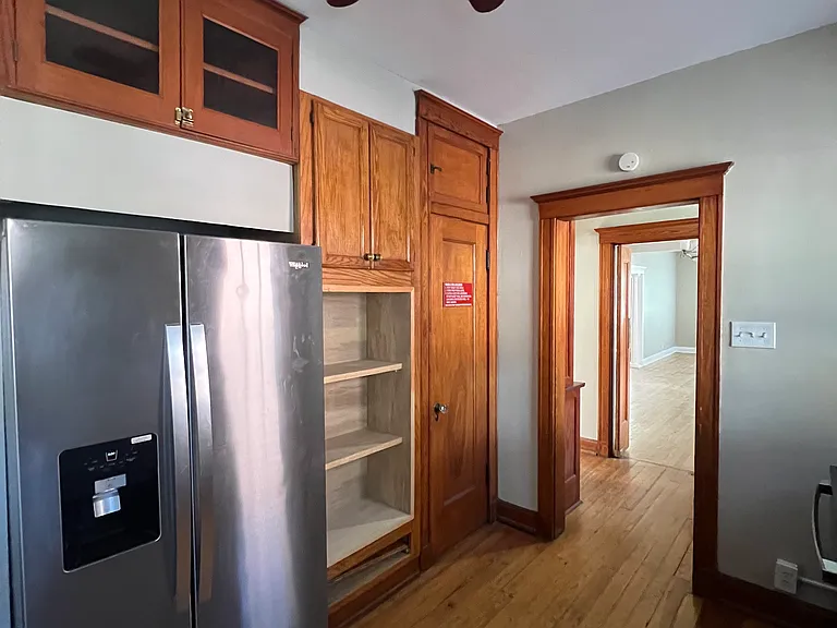 7248 Forsyth Blvd #B — Photo 14