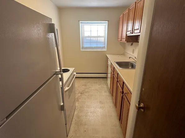 (undisclosed Address), Arlington, MA 02474