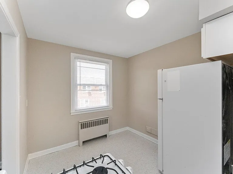 5346 Chew Ave - St. Teresa — Photo 24