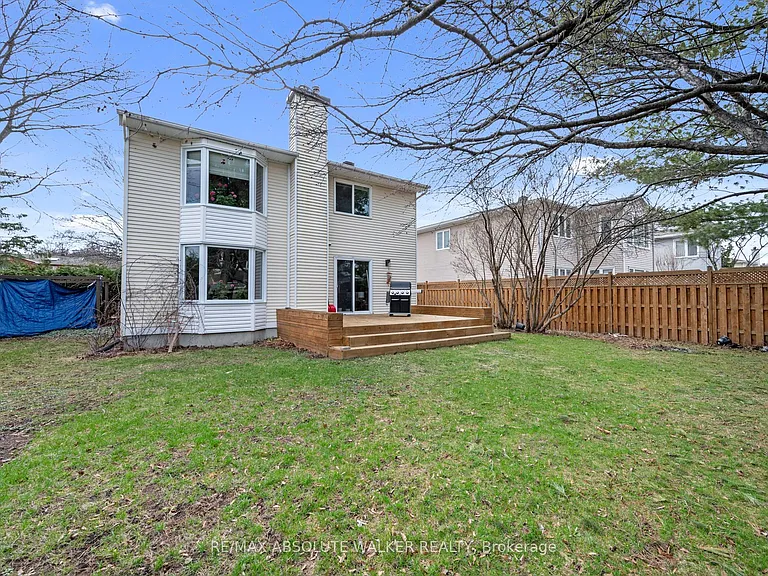 1849 Montereau Ave — Photo 45