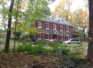 19 Ridge Valley Road, Ottsville, PA 18942