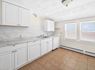 91 Wabun Ave FLOOR 3, Providence, RI 02908