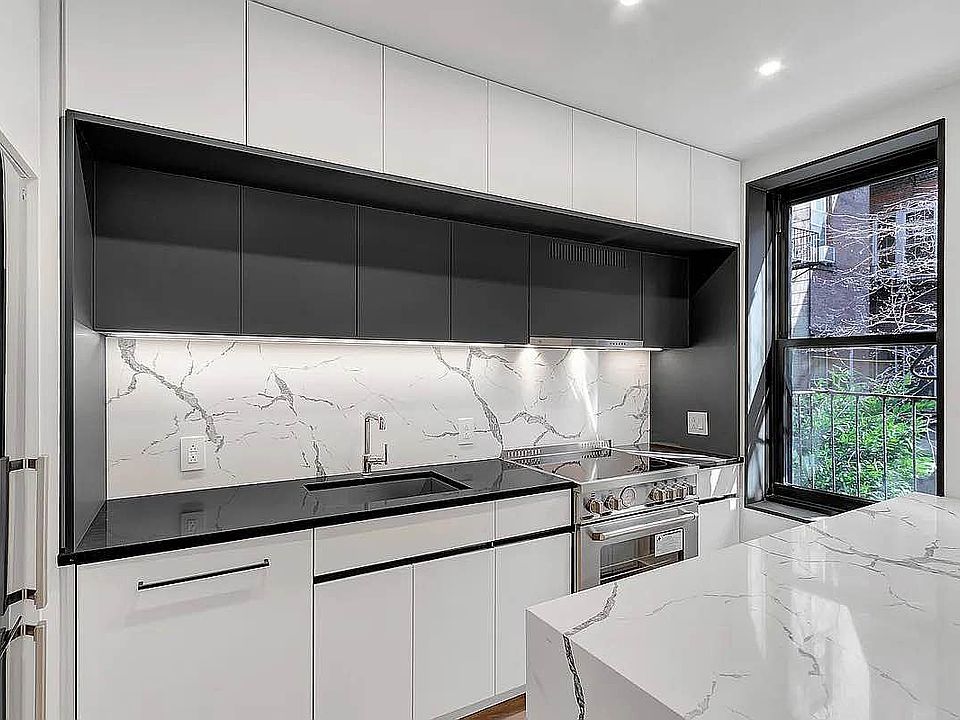 1st image of 145 Henry St #3C