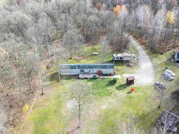 10593 E Remus Rd, Mount Pleasant, MI 48858