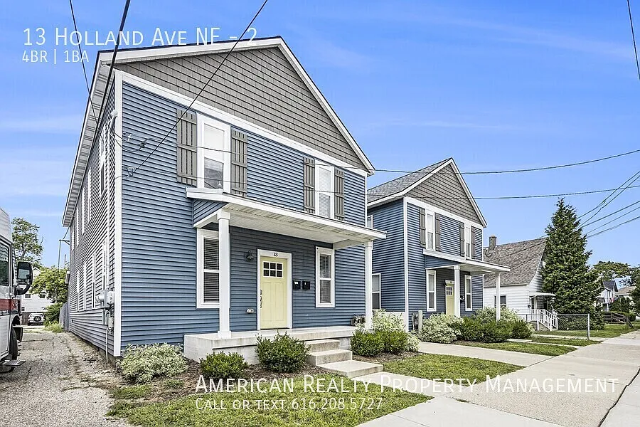 Building Photo - 13 Holland Ave NE #2