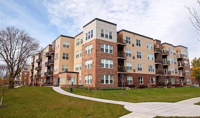 1st image of 5401 51st Ave N APT 315