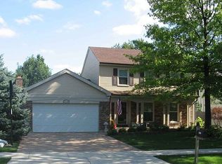 2024 Templar Dr, Naperville, IL 60565