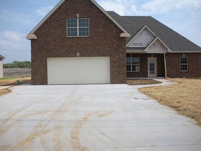 2nd image of 46 Victoria Park Lot 44