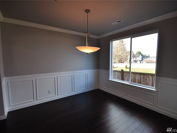 3rd image of 10707 Palisades St SE
