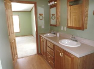 14398 Cedarwood Dr, Cheboygan, MI 49721
