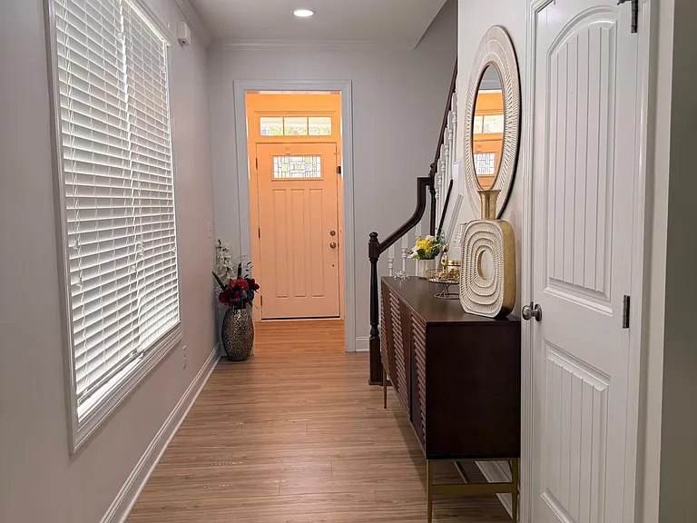 513 Rowanwood Way — Photo 5