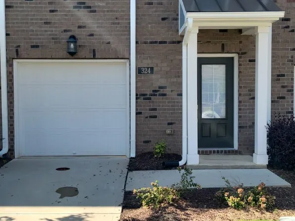 324 Skymont Dr, Holly Springs, NC 27540