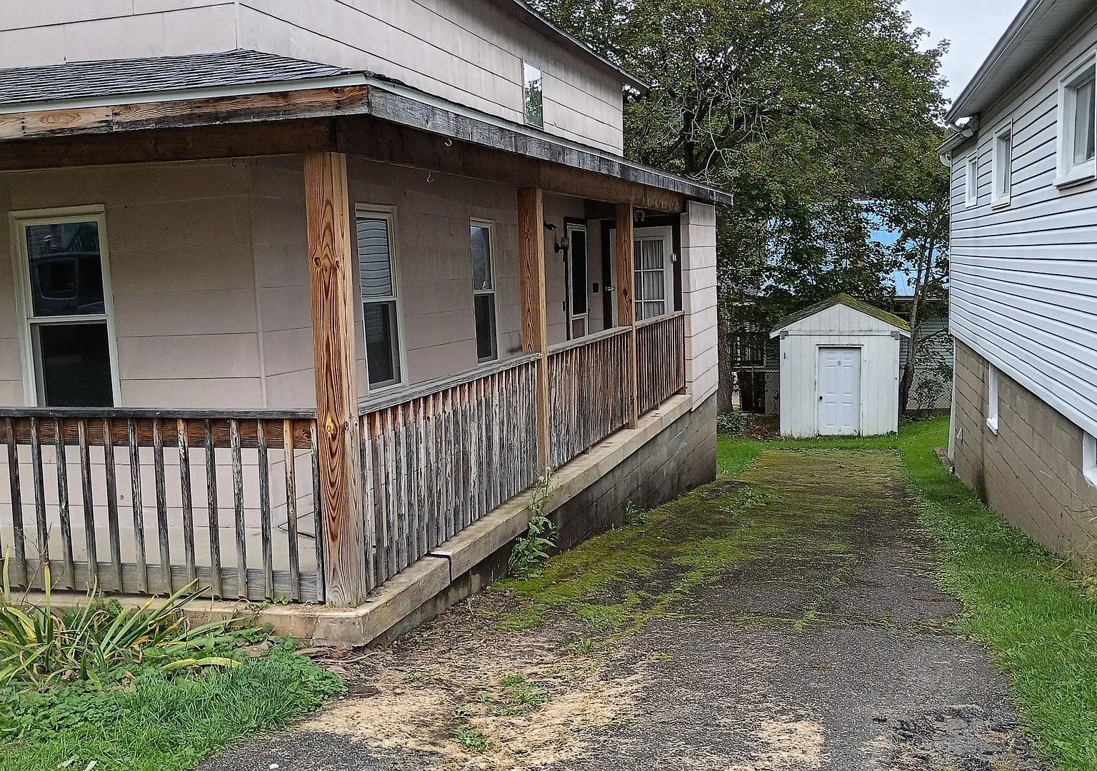 Two Bedroom Single Family Home in Bradford PA is Available to Rent Today! — Photo 3