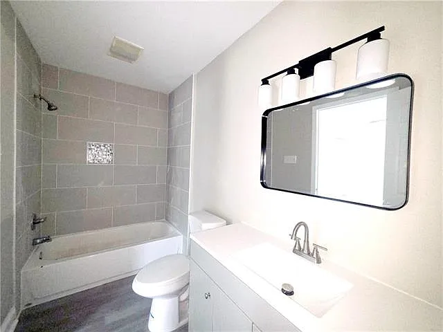 6038 N Rampart St — Photo 8