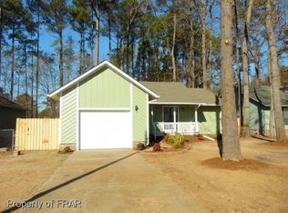 6815 Candlewood Dr, Fayetteville, NC 28314