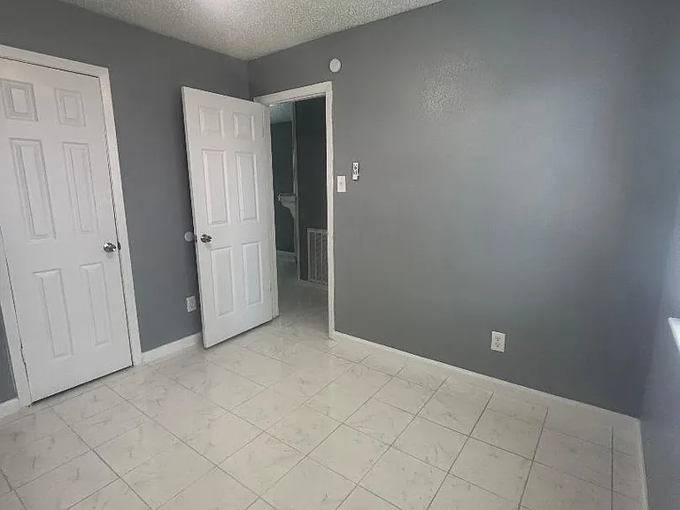 7218 Arista Dr — Photo 15