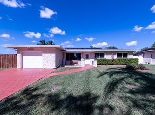 11731 Taft St, Pembroke Pines, FL 33026
