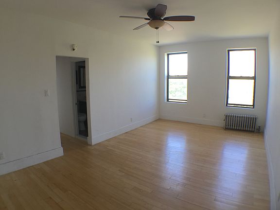 2nd image of 91 Lefferts Ave