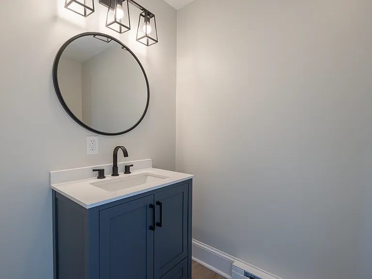 51 W Fairview St — Photo 11