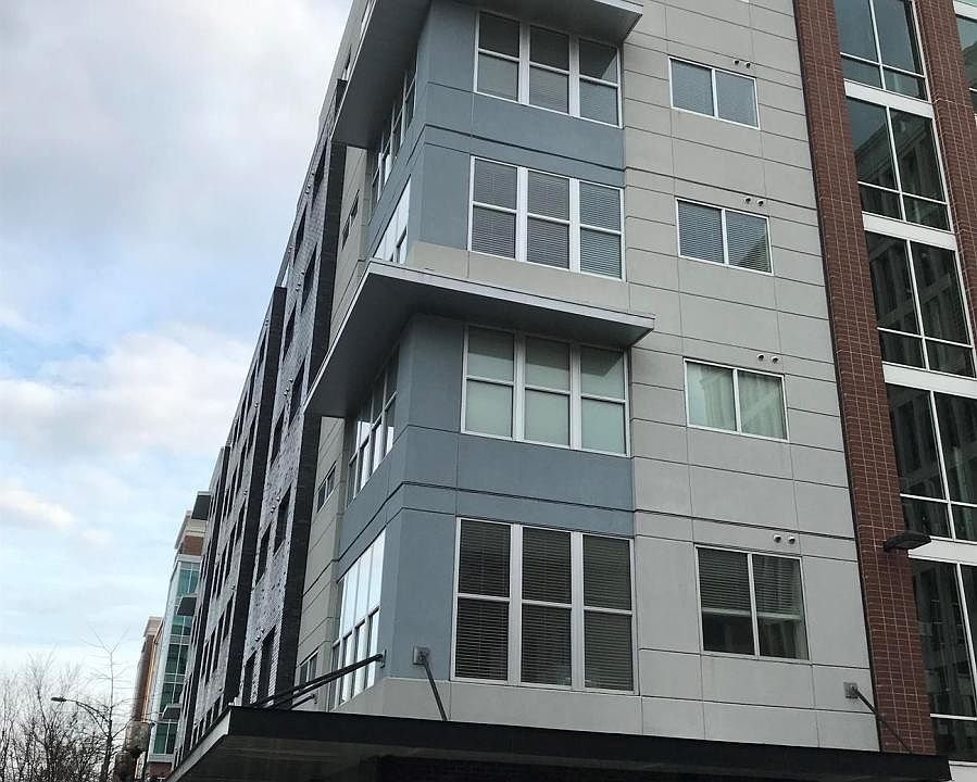 1st image of 100 E Washington St APT 71
