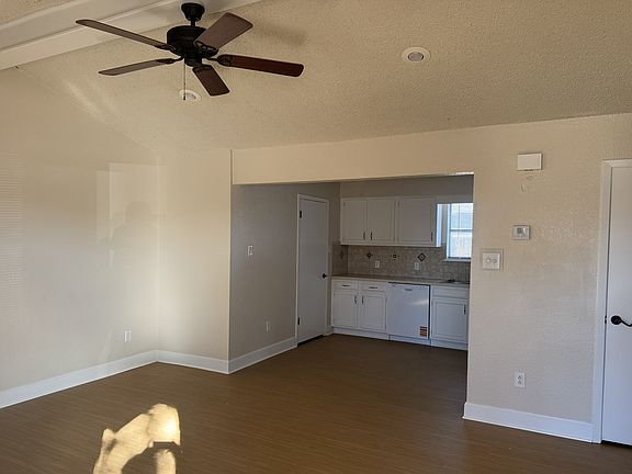 3rd image of 3757 Scranton Ln