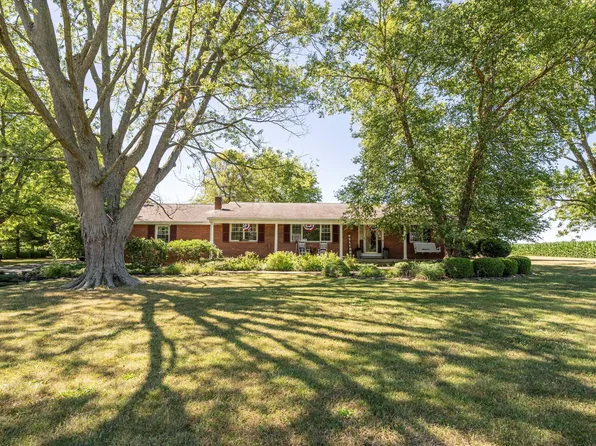 645 Woodland Dr SW, Washington Court House, OH 43160