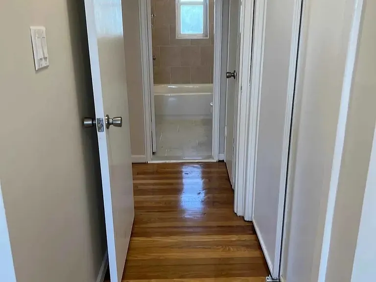 30B Garfield Park #B — Photo 6