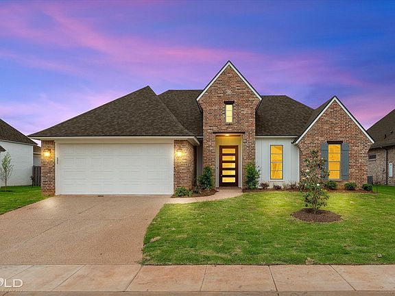 2nd image of 449 Stacey Ln