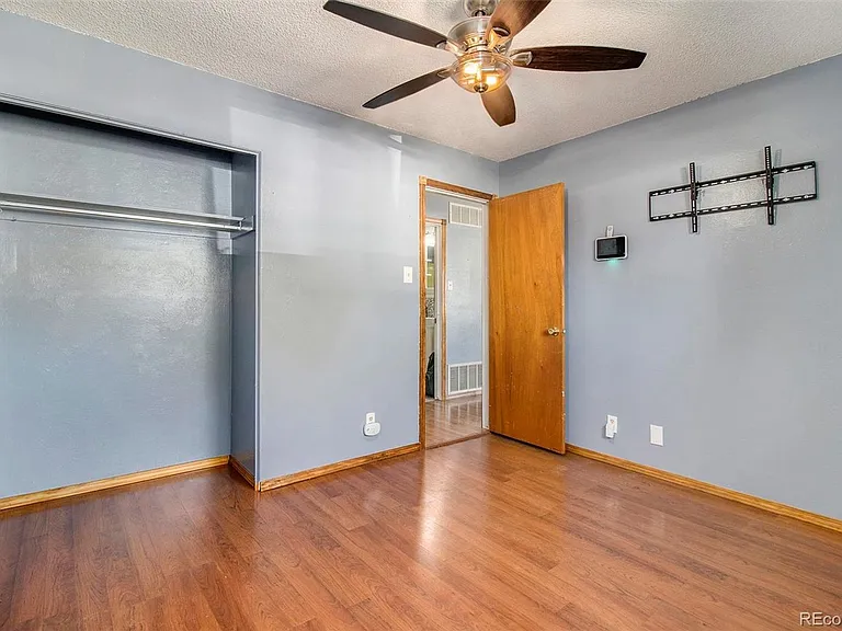 3724 Sheffield Ln — Photo 9