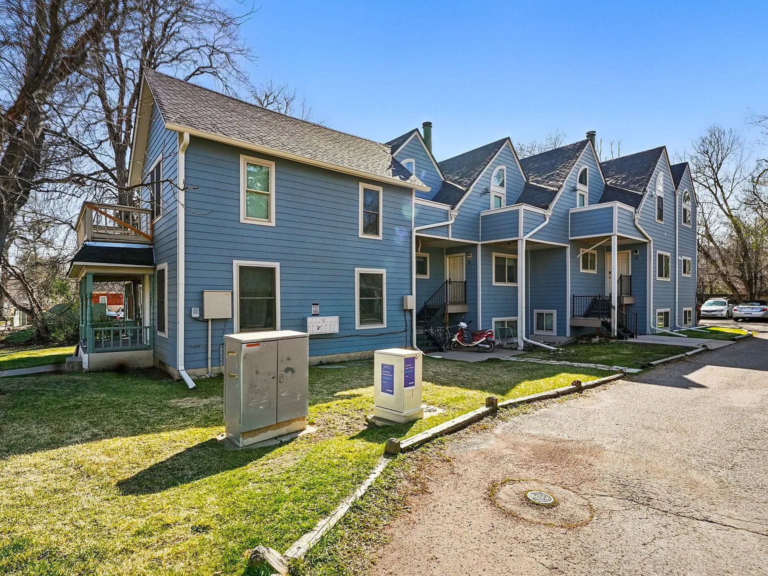 1631 19th St. — Photo 1