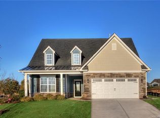 301 Conservancy Dr, Belmont, NC 28012