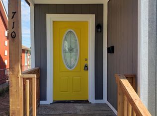 710 Tenny Ave, Kansas City, KS 66101